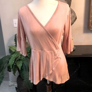 SZ L. HI LO TOP SPLIT FRONT NEW